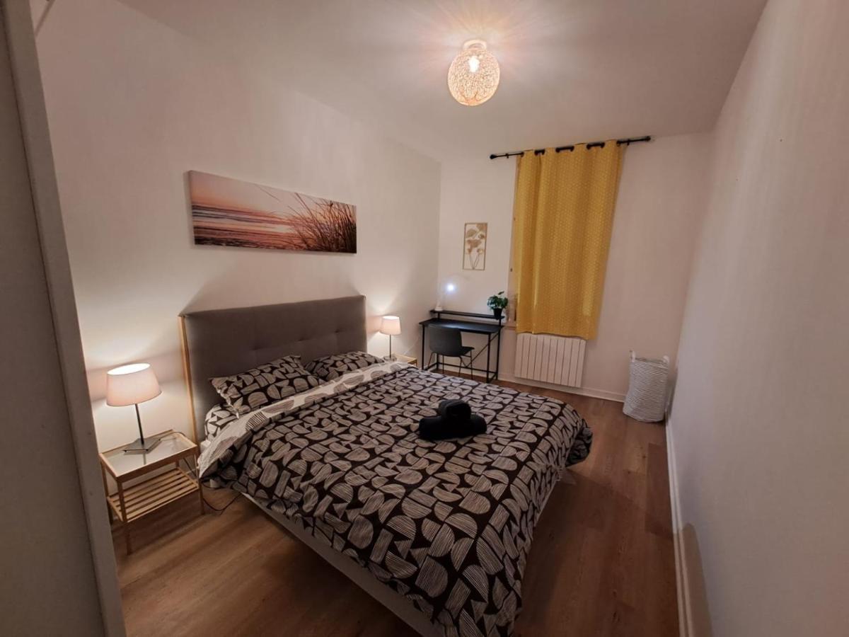 Le Saint Jean , Centre Historique, Wifi, Tout Equipe, Ideal Famille, Business, Ou Simple Escapade Niort Exteriör bild