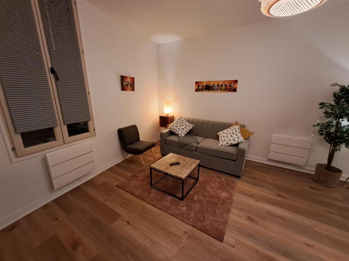 Le Saint Jean , Centre Historique, Wifi, Tout Equipe, Ideal Famille, Business, Ou Simple Escapade Niort Exteriör bild